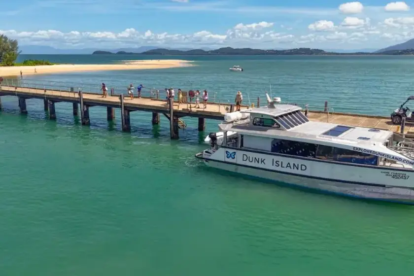 how to get to dunk island using the ferry